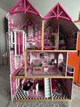 Drewniany domek dla lalek Barbie Kidkraft