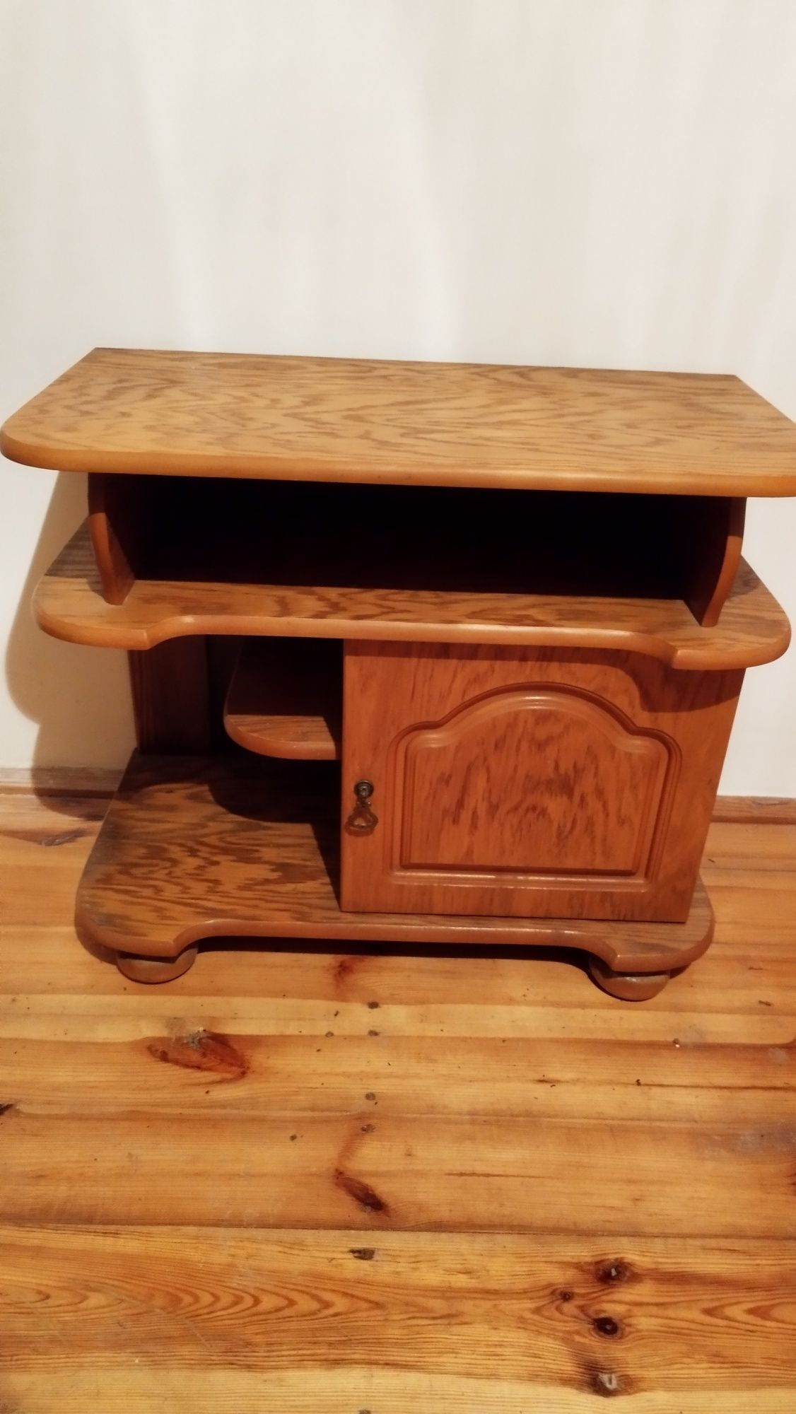 Szafka pod telewizor