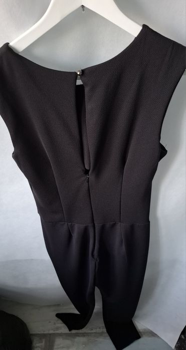 Kombinezon czarny L z paskiem