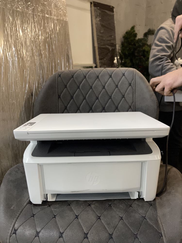 HP LaserJet Pro M28w (W2G55A) лазерна печать (принтер)