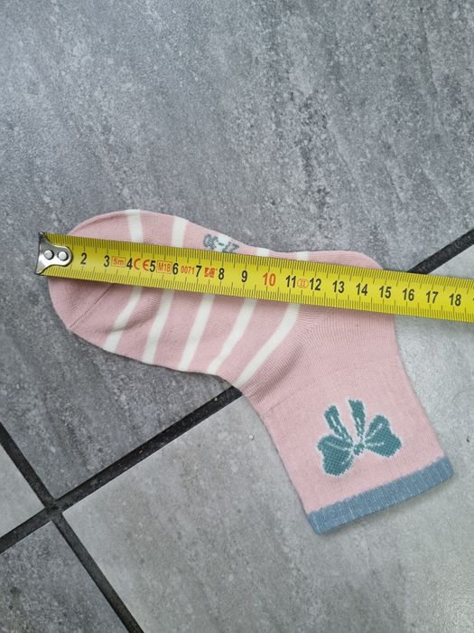 Nowe skarpetki bawełniane 27-30