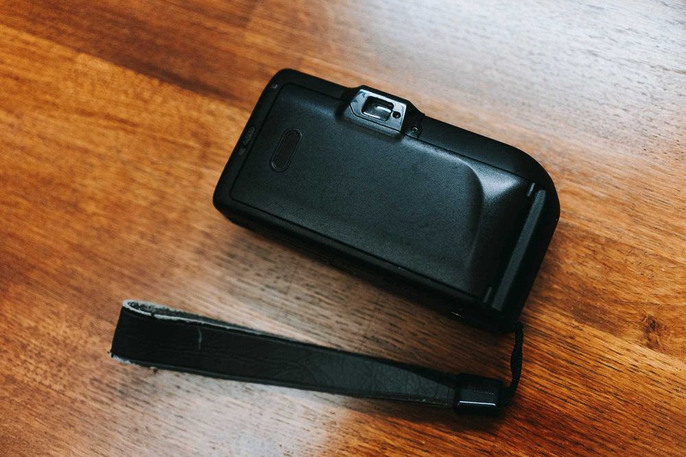 Aparat analogowy Canon Sure Shot Ace - 35mm 3.5 - SPRAWDZONY - street