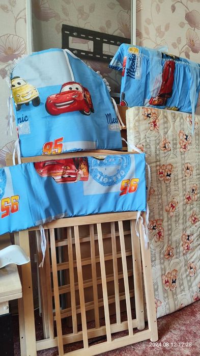 Дитяче ліжечко , стан новий