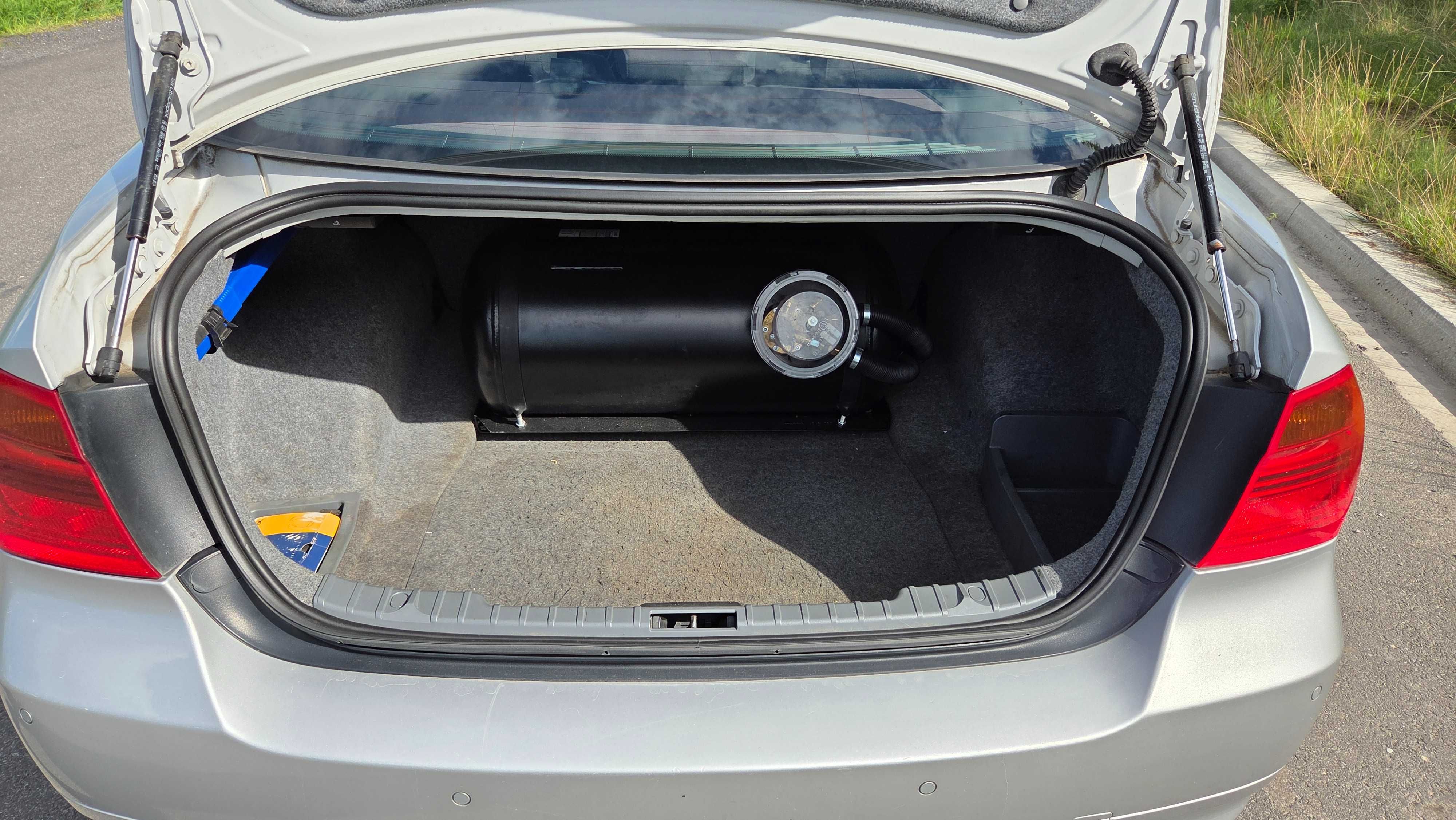 BMW Seria 3 E90 320i 2.0 Benzyna + LPG Manual Navi Xenon Szyberdach