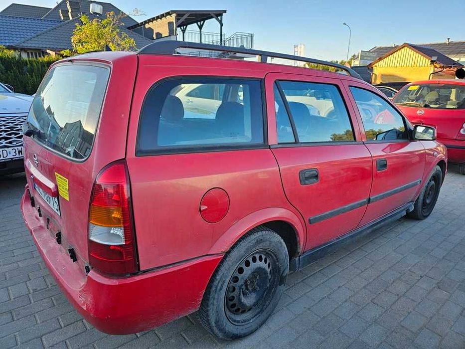 Opel Astra G 1999r/1.6 benzyna/101KM/opłaty aktualne/klimatyzacja