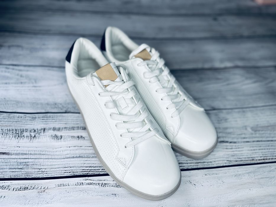 Кросівки чоловічі 44 розмір з Німеччини