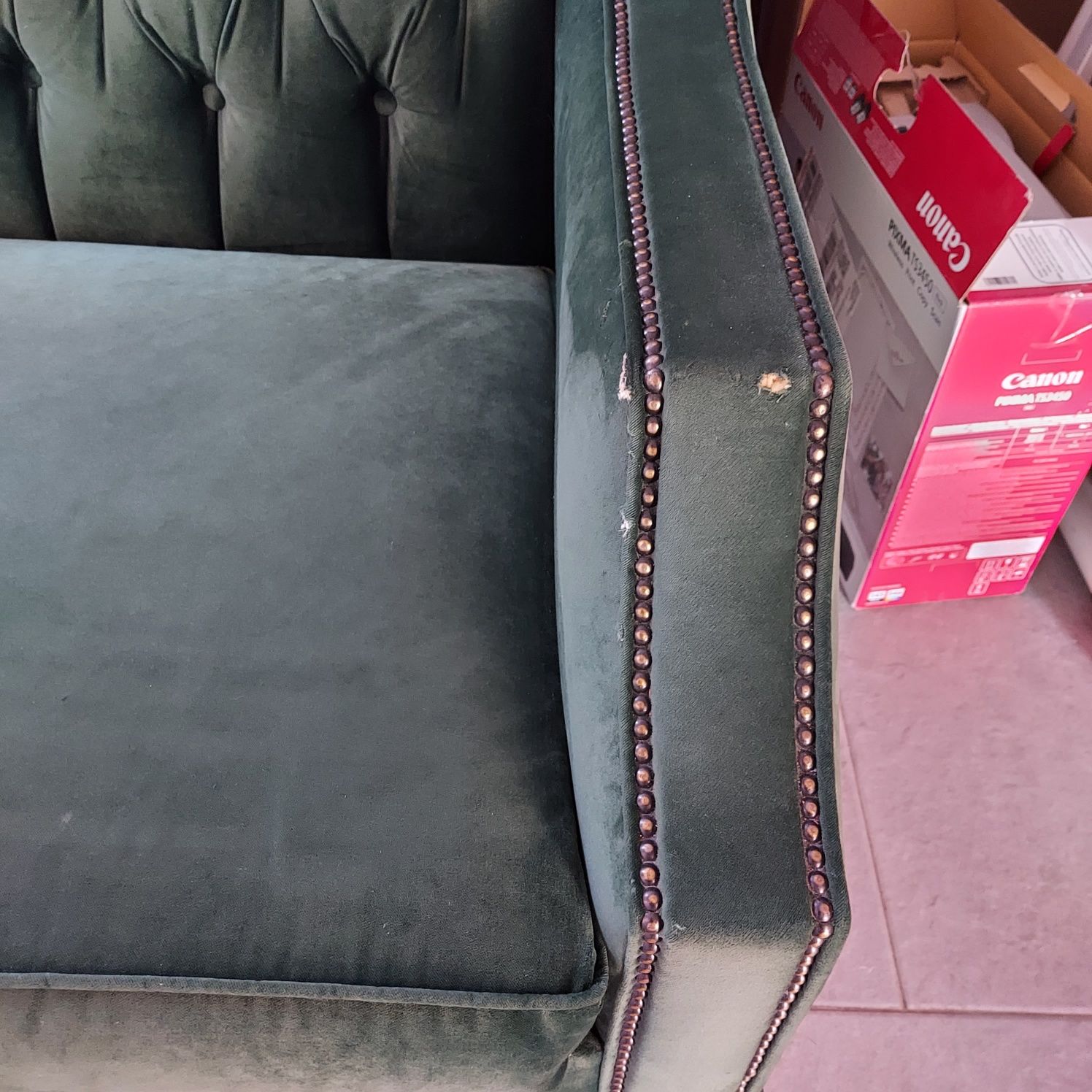 Sofa Chesterfield trzyosobowa