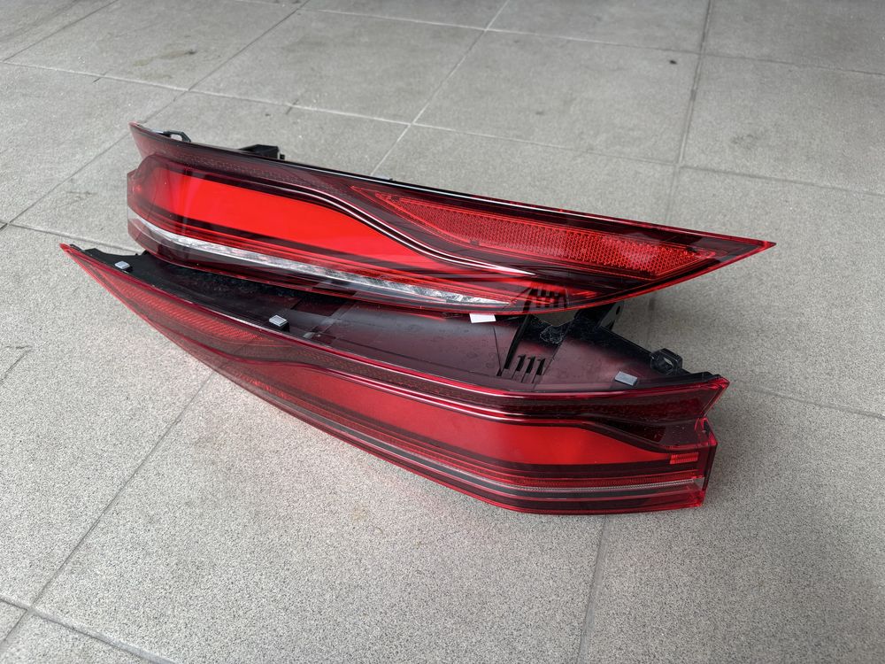 Lampa Jaguar F Pace LIFT tył prawa i lewa-USA