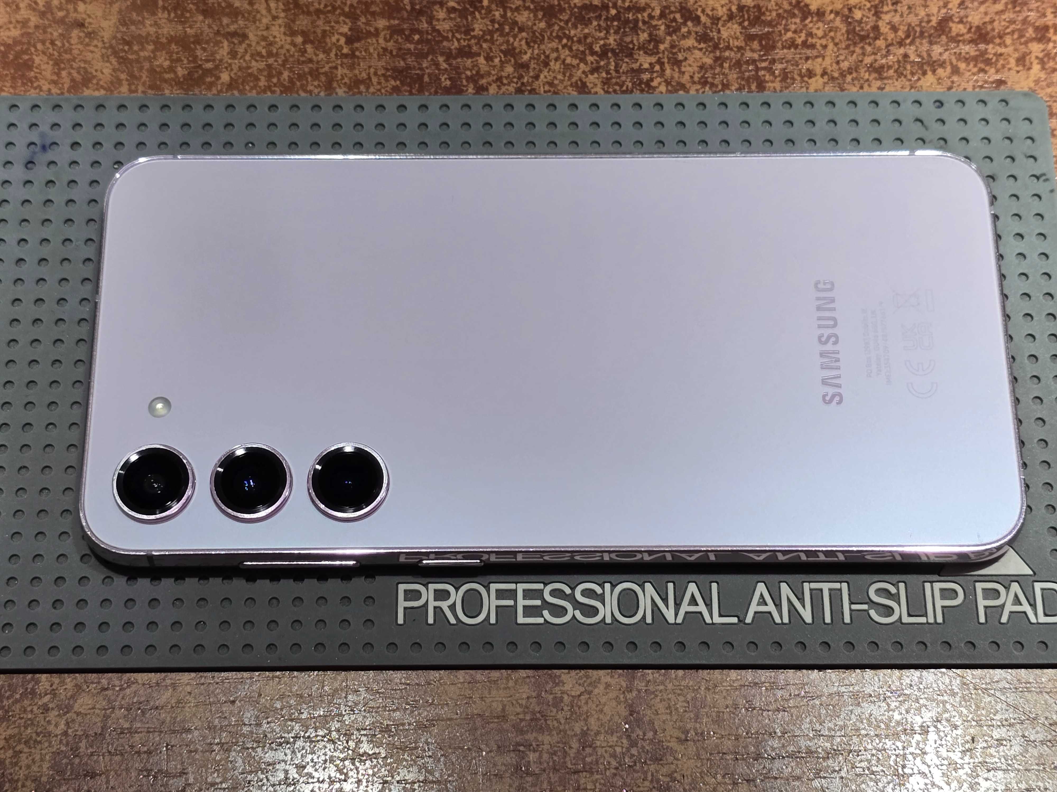 Używany - Samsung Galaxy S23+ 256GB Lawendowy - GSM Baranowo