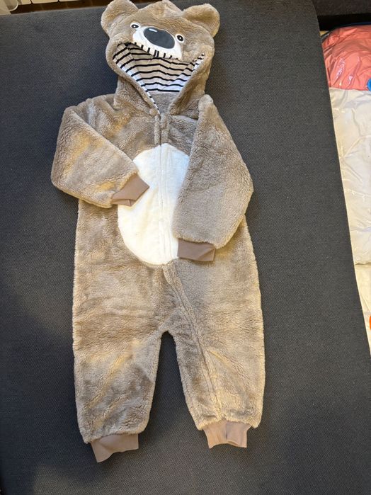 kombinezon dla dziecka nowy