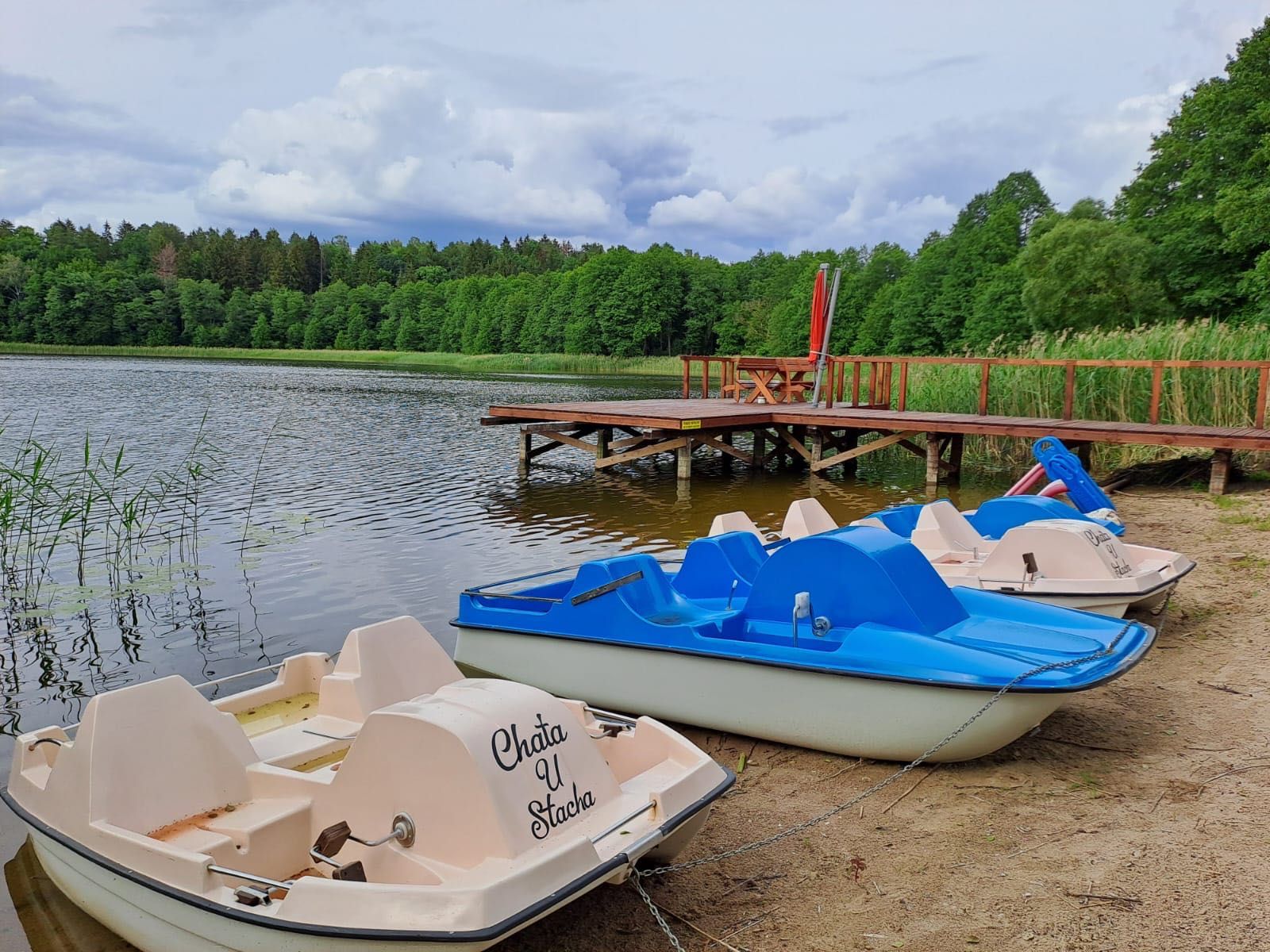 Domek na Mazurach „Chata u Stacha“ z dostępem do prywatnej plaży