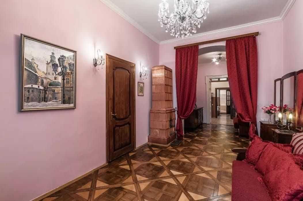 Оренда 2к квартири в Центрі на вул. Котляревського