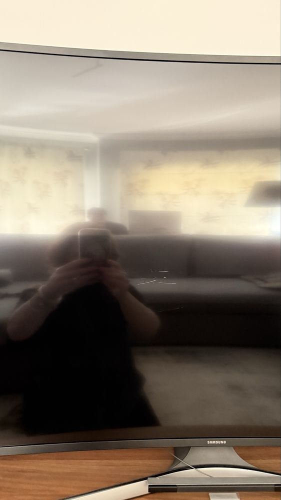 TV Samsung 49” curva