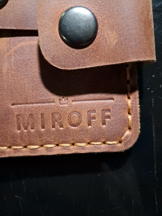 Мужской кожаный кошелёк  Miroff