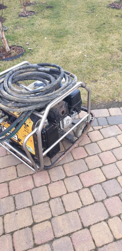 Stacja hydrauliczna JCB silnik Honda gx270