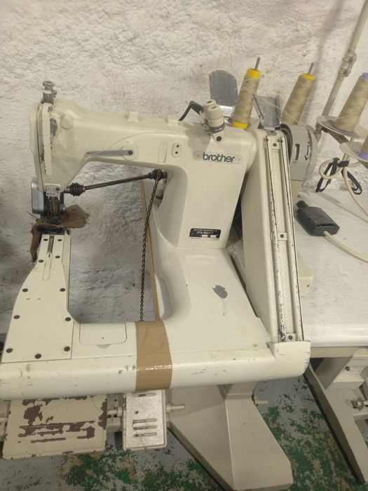 Lote de Máquinas de Costura Industriais – Juki, Brother, Singer, Kingt