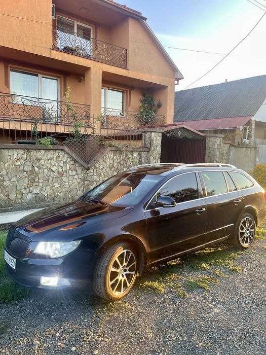 Skoda superb 2010 2.0 tdi