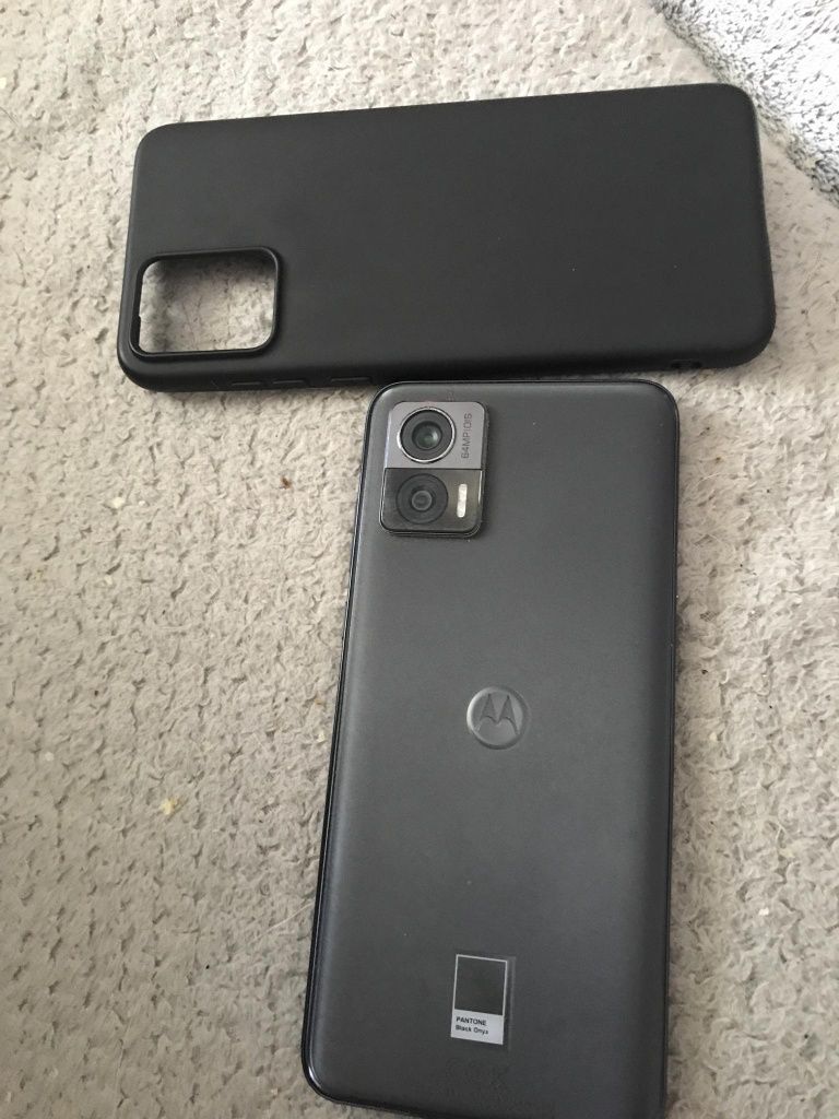 Dzień  dobry mam na sprzedaż telefon marki Motorola edge 30 neo zapras
