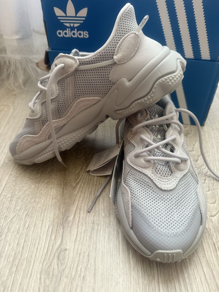 Кросівки Adidas Ozweego оригінальні