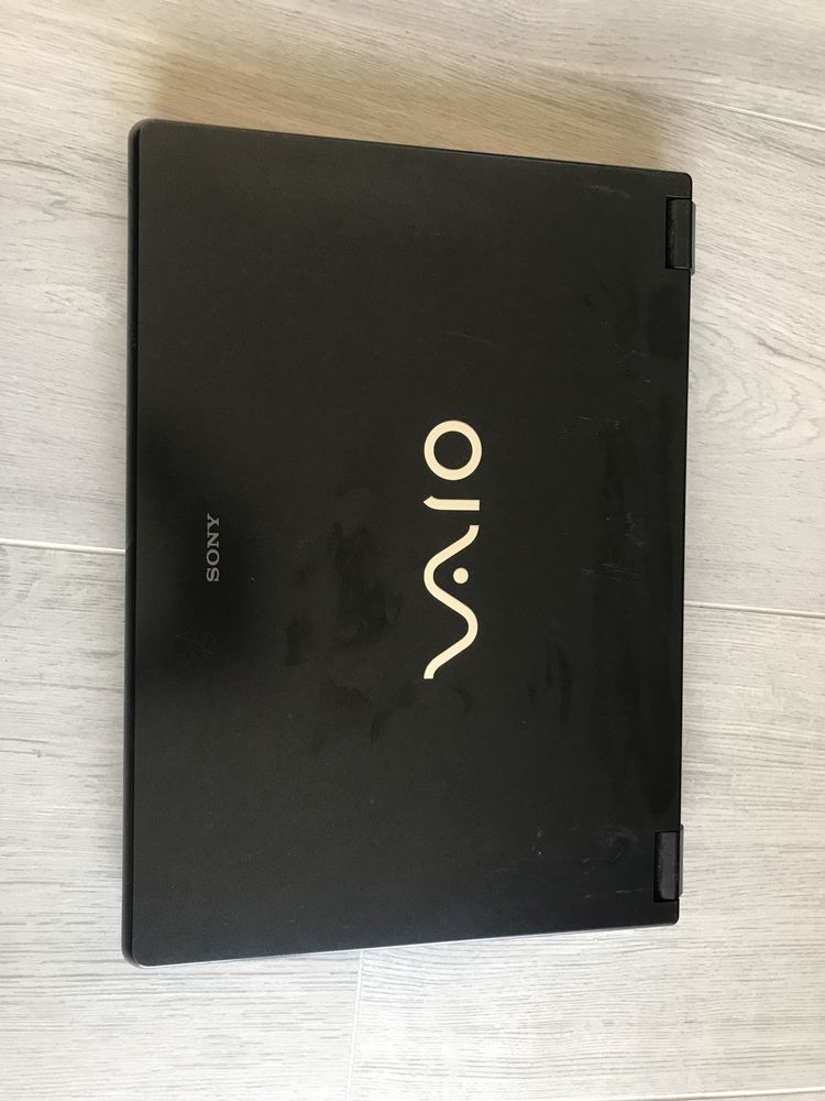 Laptop Sony Vaio PCG-8113M 17"