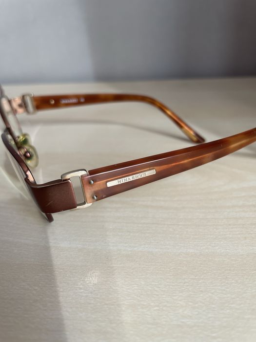 Окуляри для зору Prada,,Nina Ricci,Kylie Minogue…