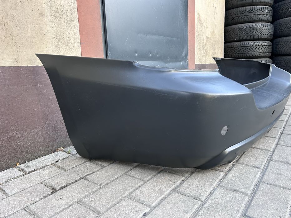 Zderzak tył Subaru Forester II 02-06r. 4x PDC oryginał