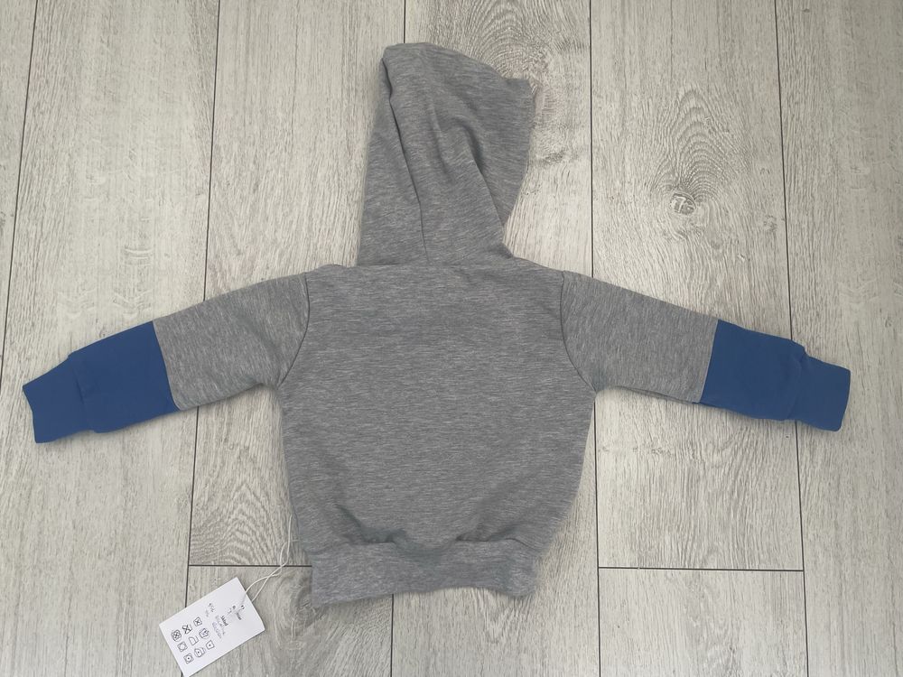 Bluza handmade 74 z kapturem szara łobuziak piesek