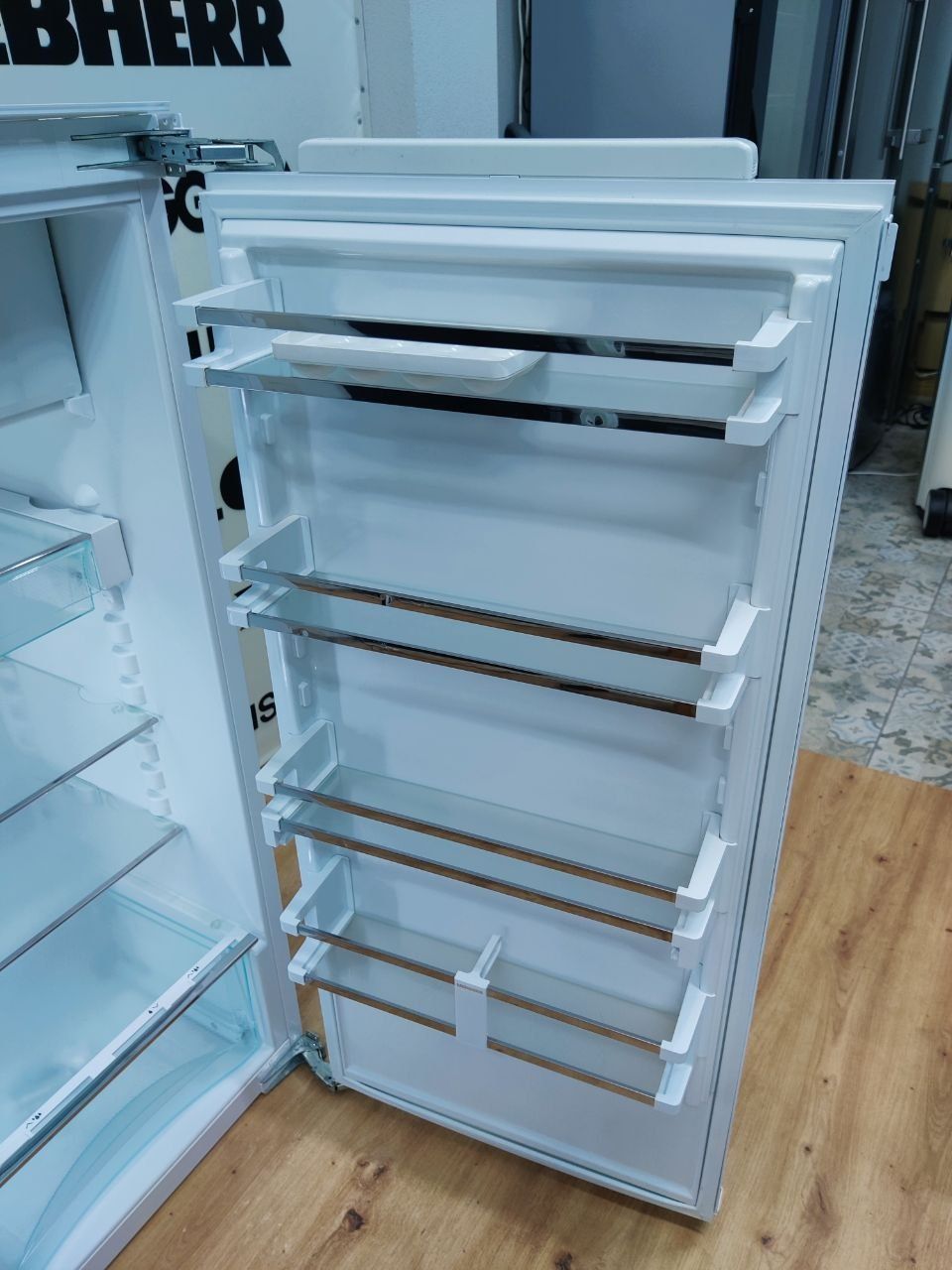 Вбудований ТОП холодильник Liebherr™ PREMIUM IKP 2364. Made in Germany