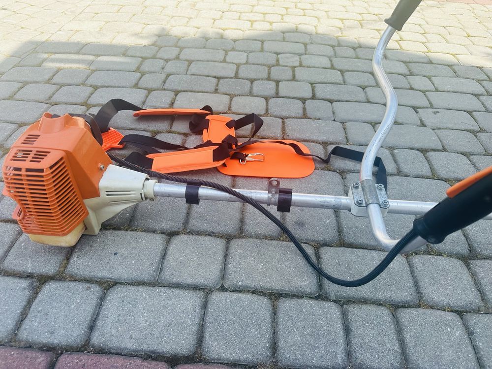Kosa spalinowa Stihl FS 85 C - 1,3 km szelki w zestawie
