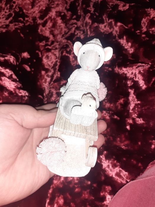 Фигурка статуэтка мышка на санях мышь зимняя новогодняя