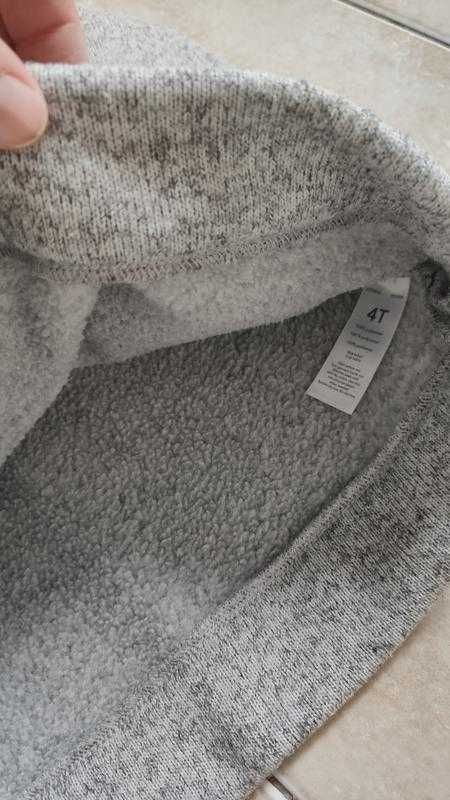 Теплый свитер oshkosh кофта светр