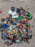 LEGO 1 kilogram mix z figurką