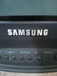 Vende se TV usado en bom estado