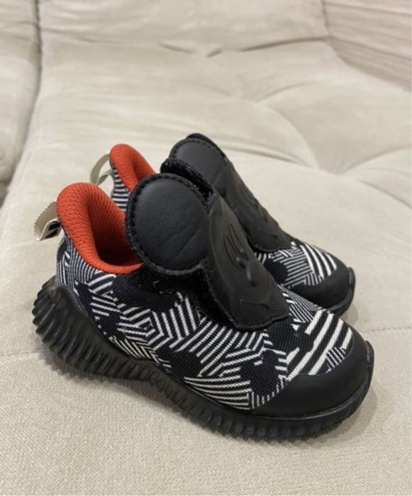 Кросівки Adidas 21 розмір