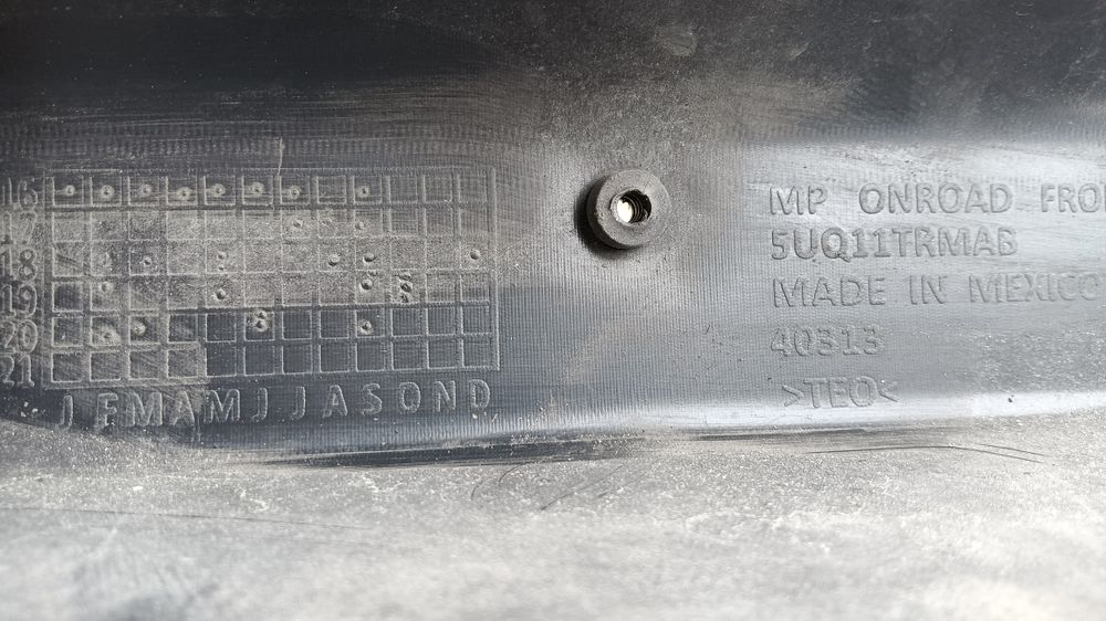 Avental de parachoques jeep compass 2018>