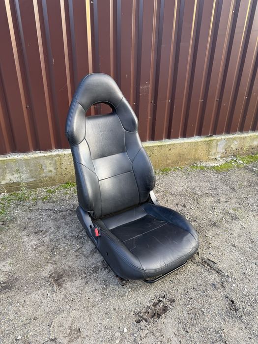 Спортивні сидіння рекаро сиденья ковши полуковш recaro сидушки спорт