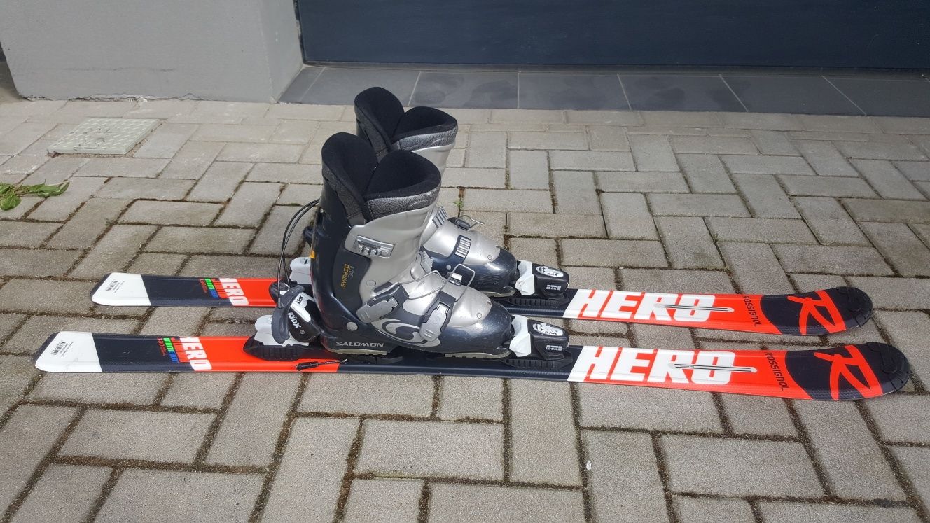 Narty Rossignol model Hero Junior