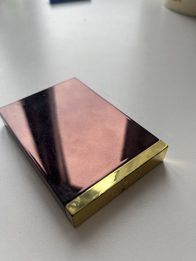 Тіні для повік Tom Ford 04# Honeymoon，Автентичний