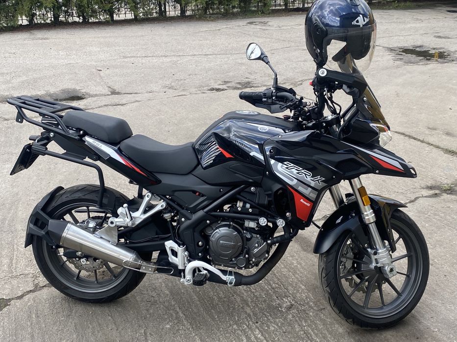 Szprzedam lub zamienie motocykl benelli trk 252 na gwaranci