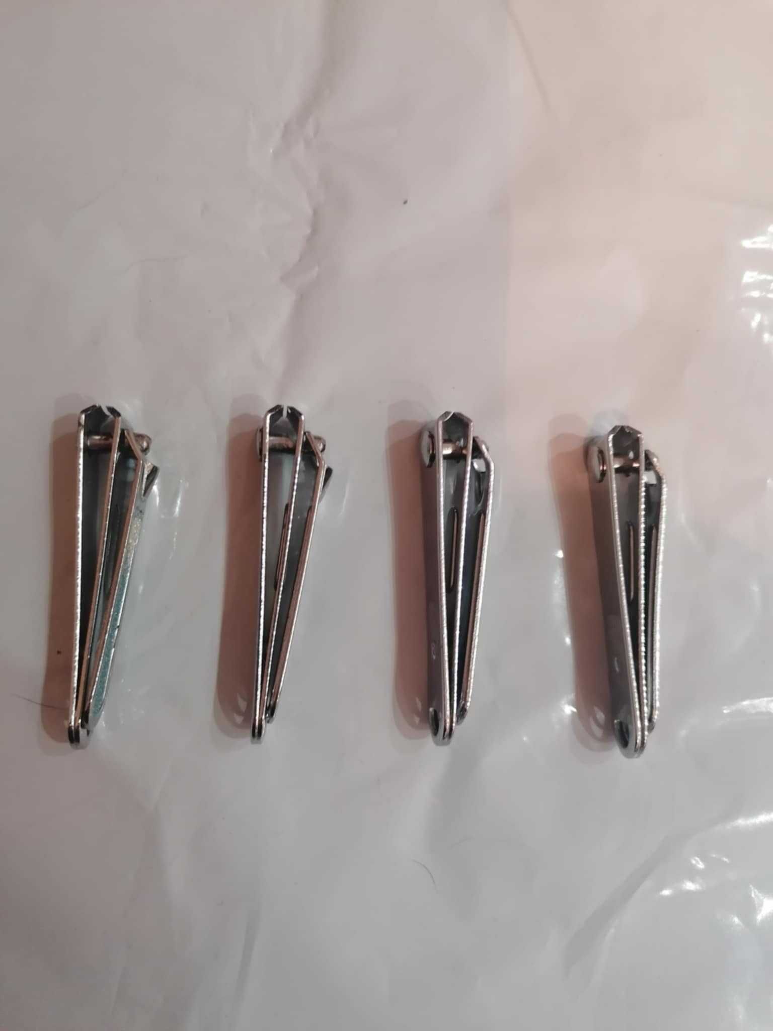 Obcinacz do paznokci -metalowe obcinaczki cążki MANICURE PEDICURE