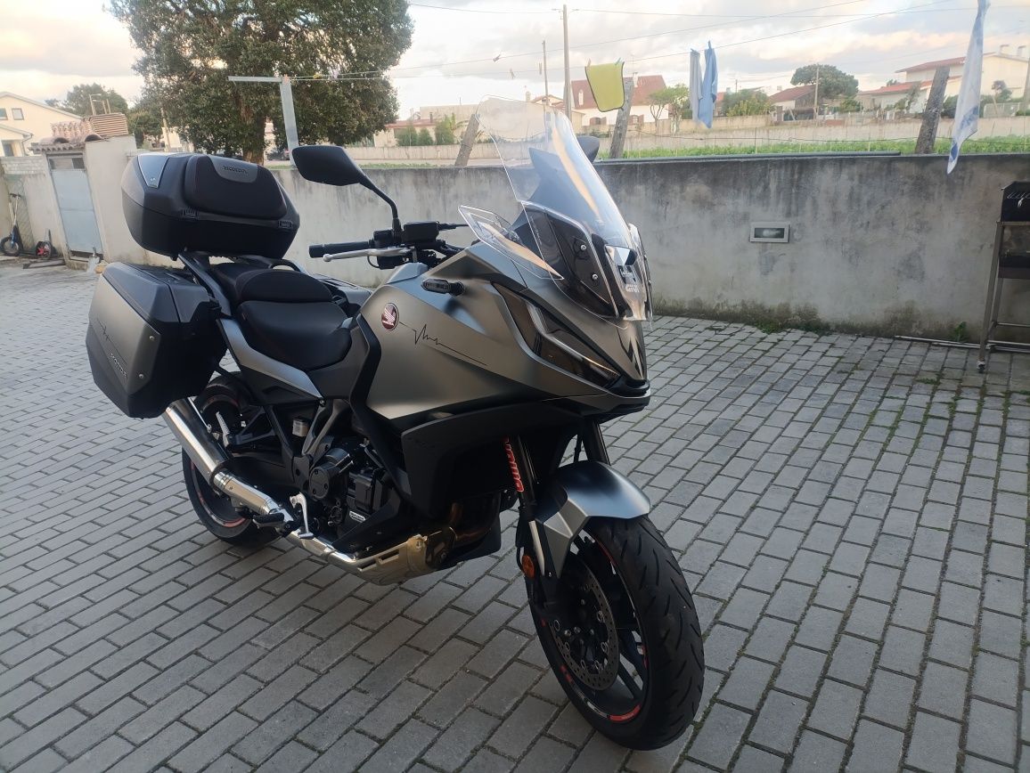 Honda NT 1100 DCT rebaixada
