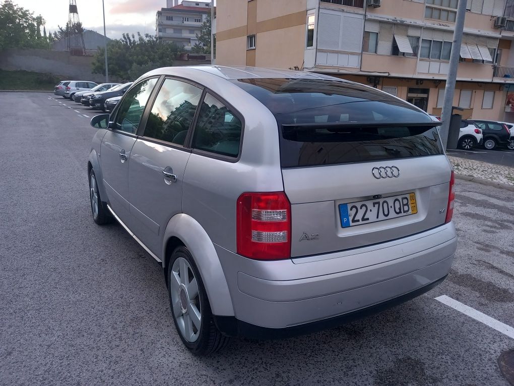 Audi A2 1.4 90cvs