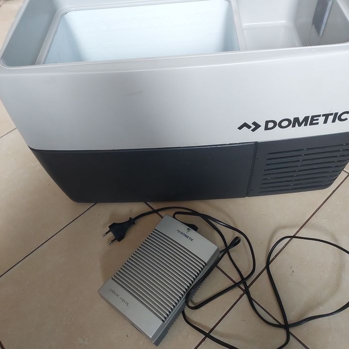 Lodowka kompresorowa Dometic cdf 36 + zasilacz