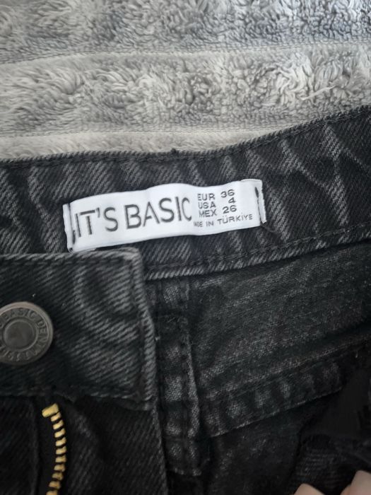 Чорні джинси ,розмір S