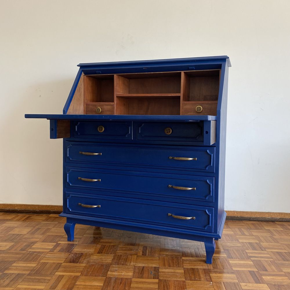 Escrivaninha azul (restauro)