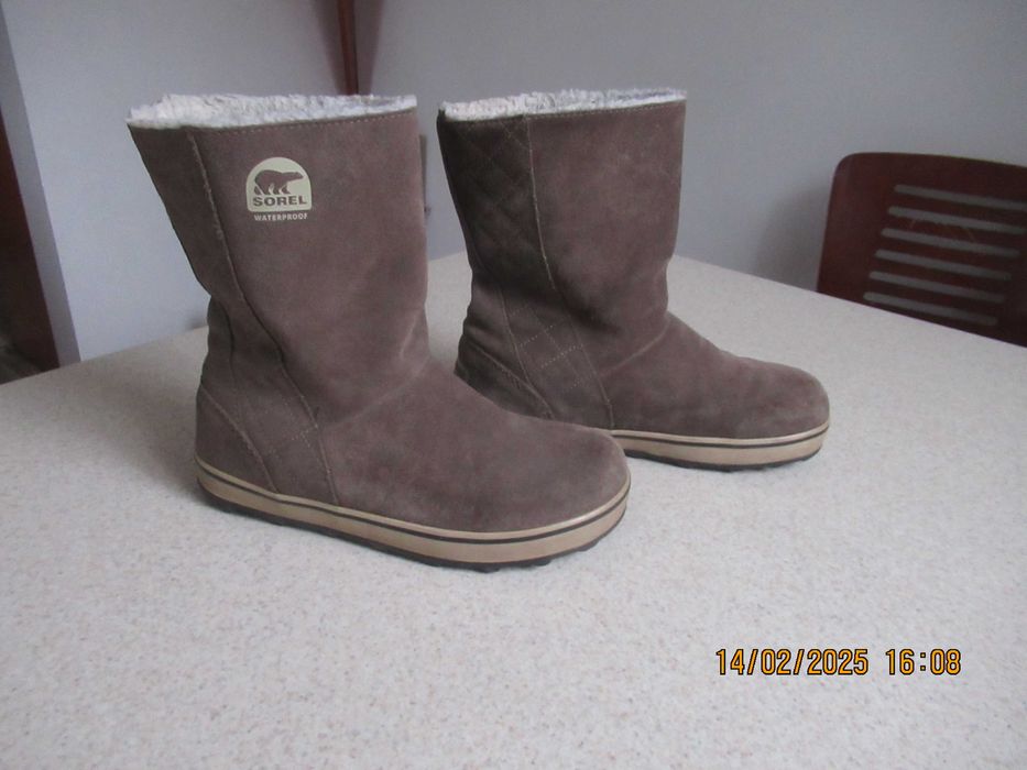 Sorel Glacy śniegowce skórzane rozm. 39