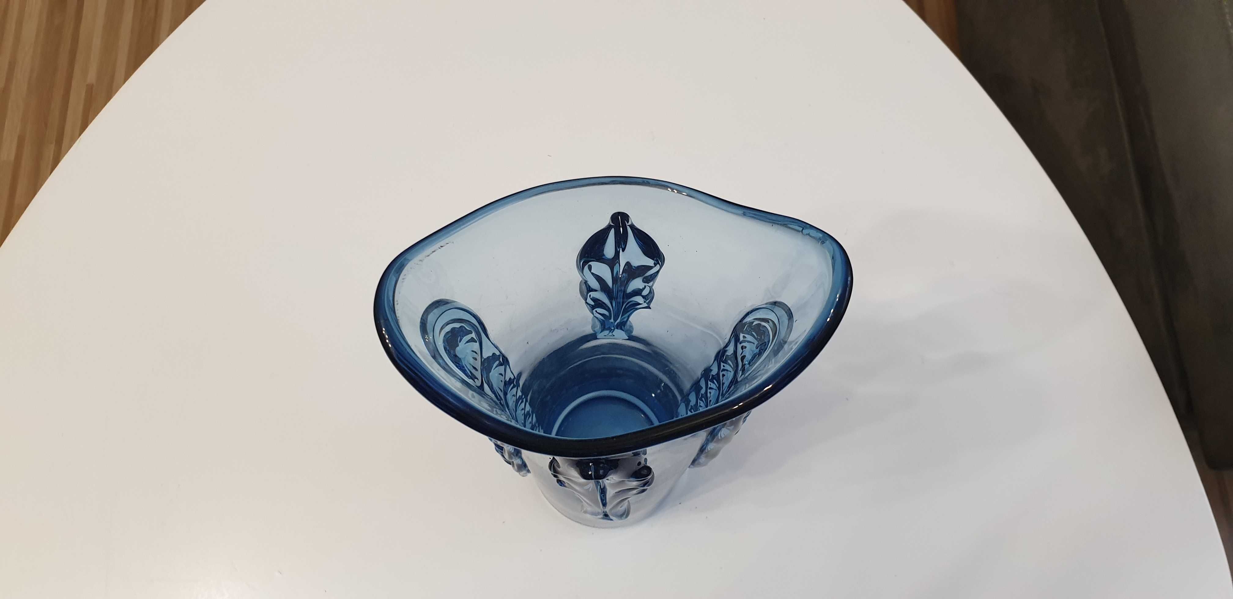 Starocie z Gdyni - Szkło kolorowe - wazon niebieski