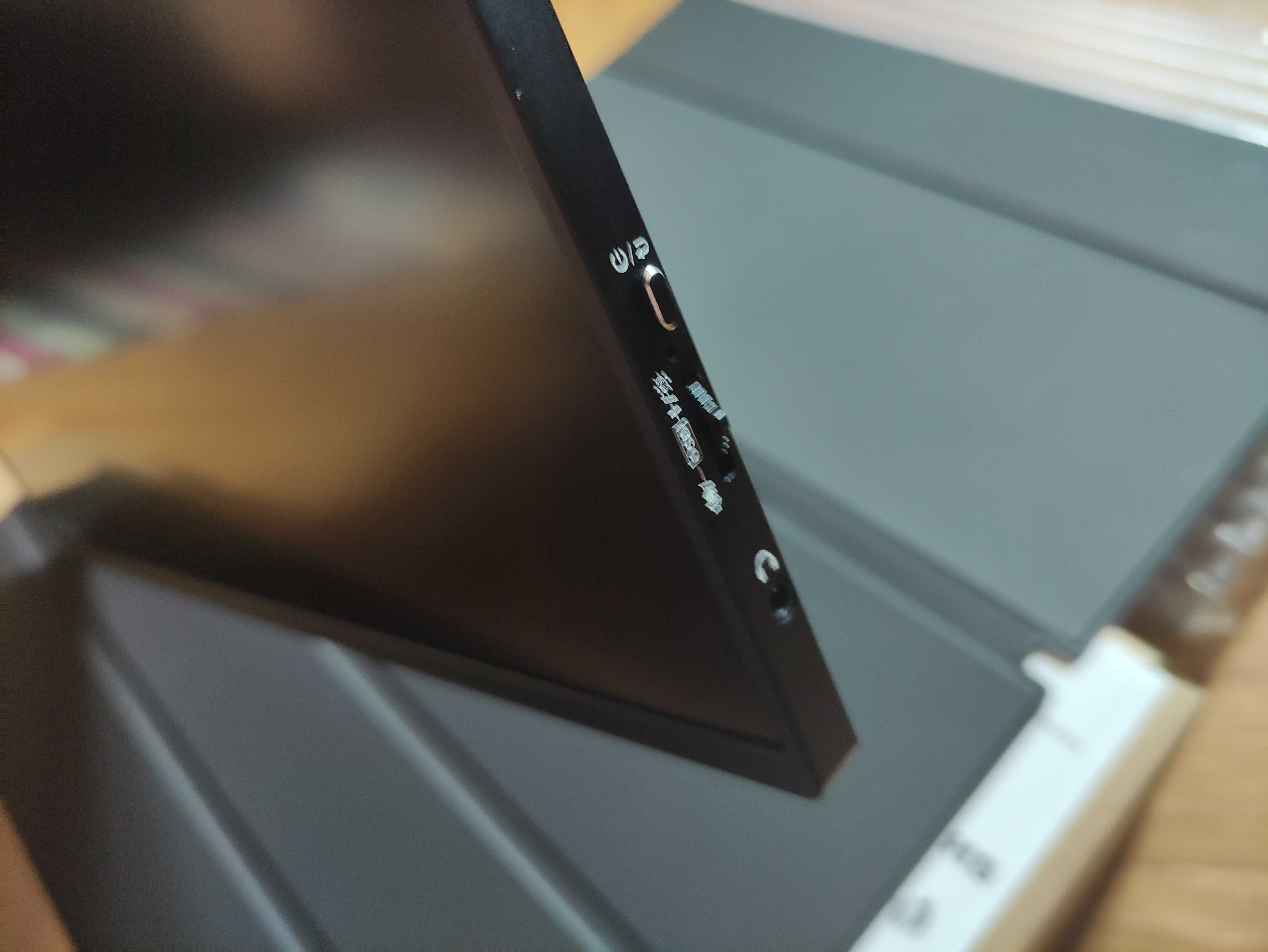 Monitor Bimawen 16" 2560x1600 USB-C 144 Hz HDMI 120 Hz przenośny NOWY