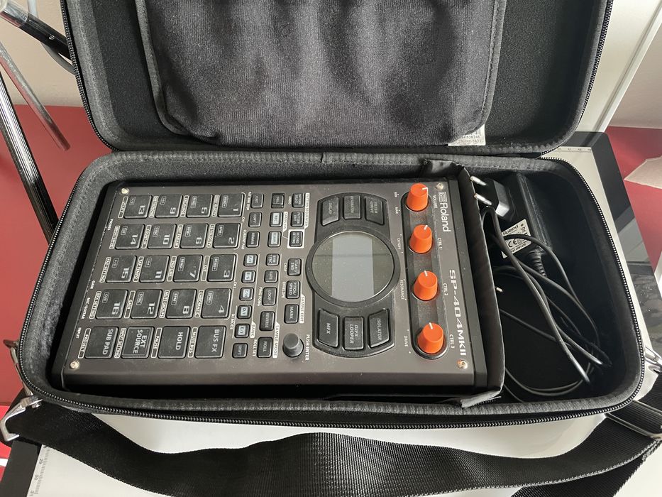 Sampler Roland SP404mk2