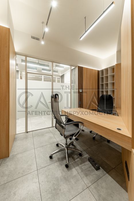 Оренда автономного офісу 250 м² метро Золоті ворота  центр